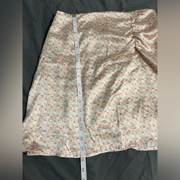 #313 Japna skirt - Picture 3 of 11